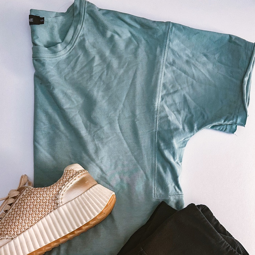 Cropped Athletic Basic Tee